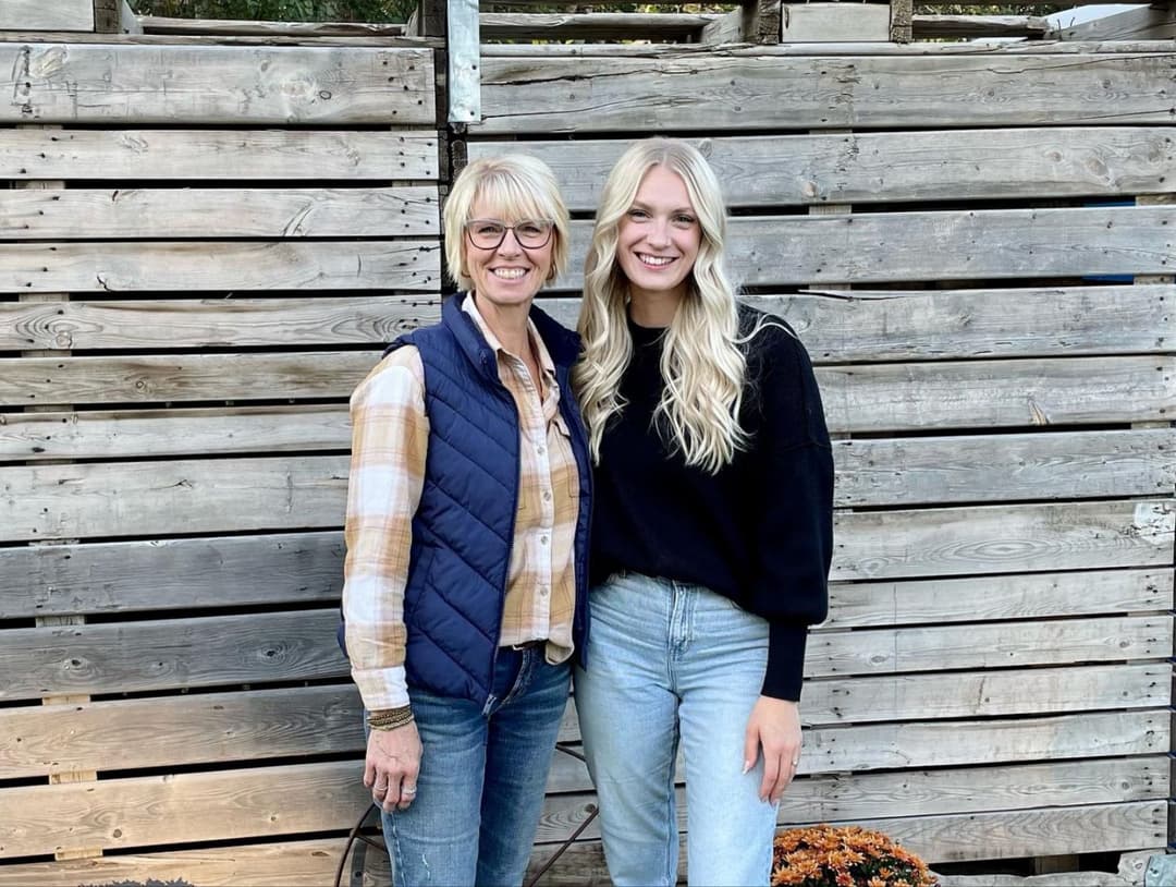 Brooklyn, 27 from Alberta Canada, paramedic, married Christian mom