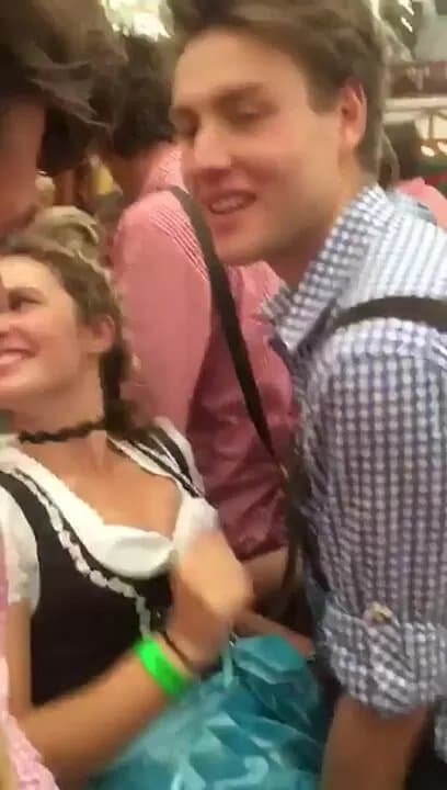 oktoberfest hot chick