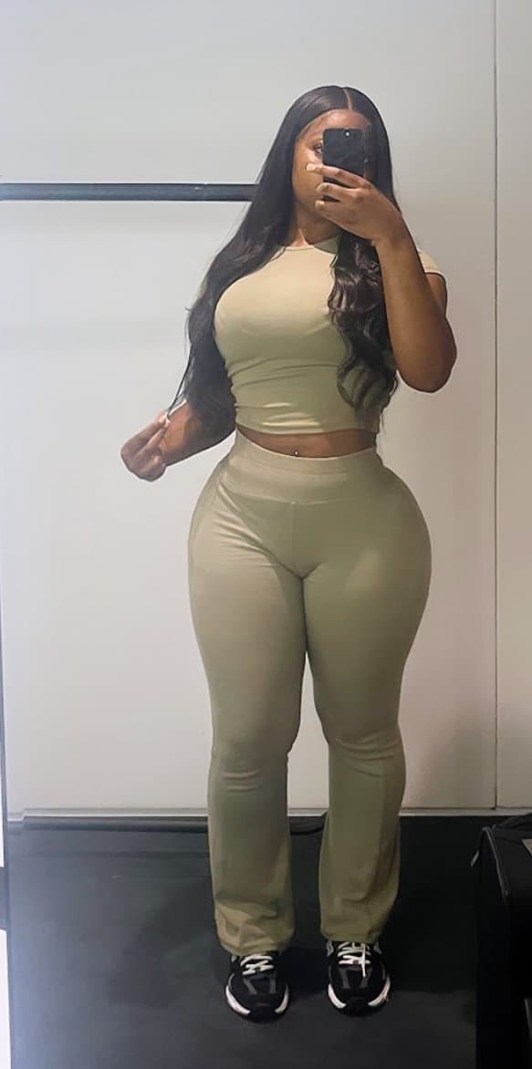 Thick lightskin SLUT pounded moaning it’s yours daddy