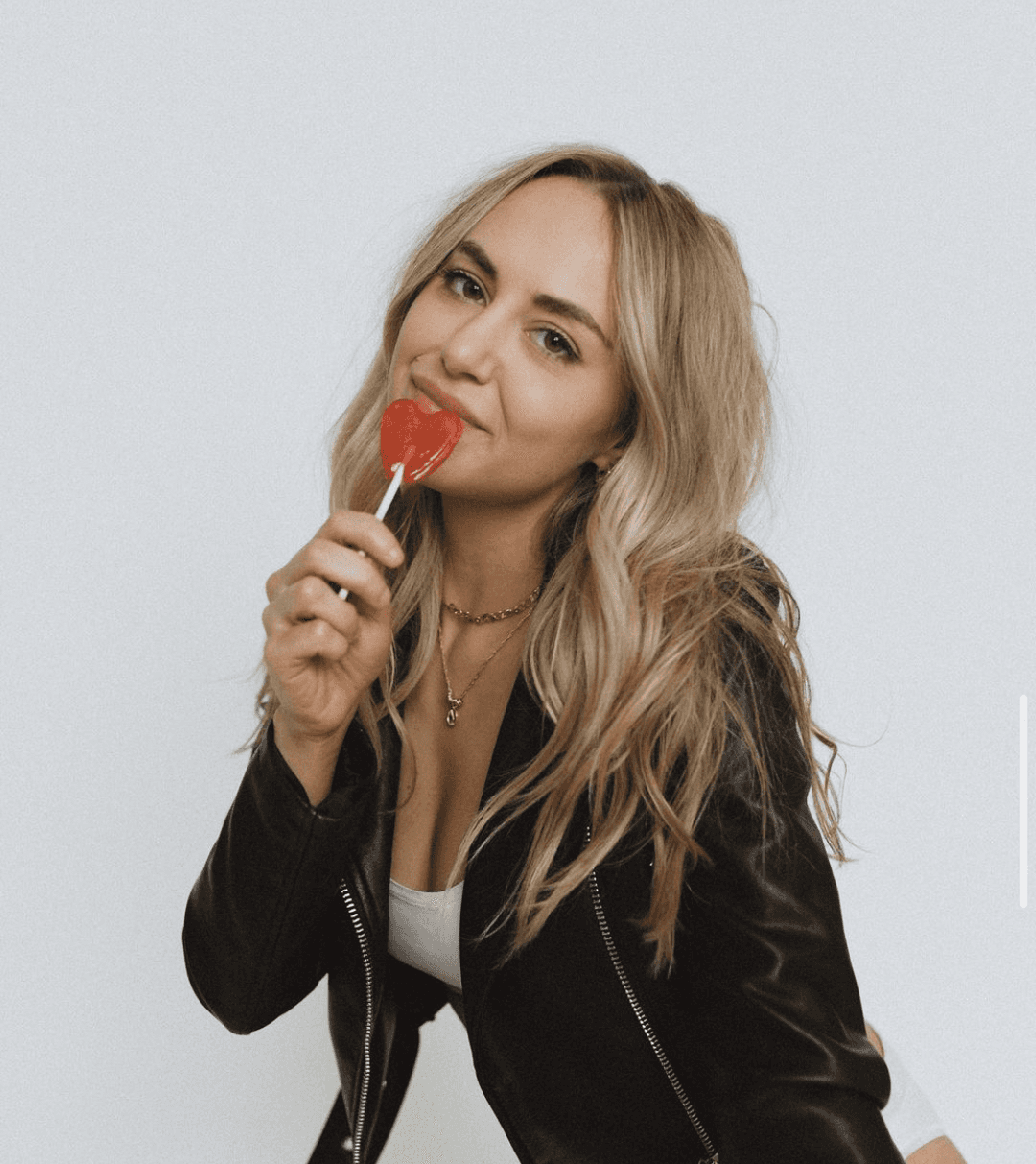 This pretty little barbie doll needs her face gangbanged