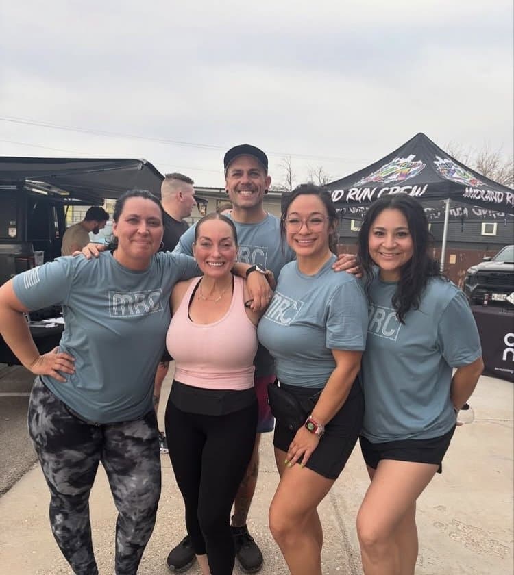 Bimbo Real estate agent is a cheater, SHARE SHARE SHARE