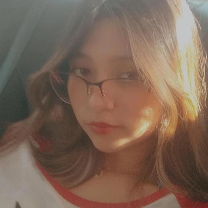 Click to view full size Mi ex puta mejor amiga tiene 16 y está bien buena y le gusta que le acosen y que le saquen el pack