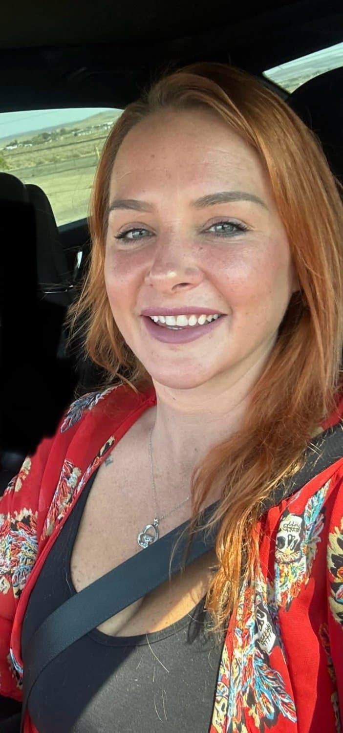 Realtor Erin still has the banging body of a porn star