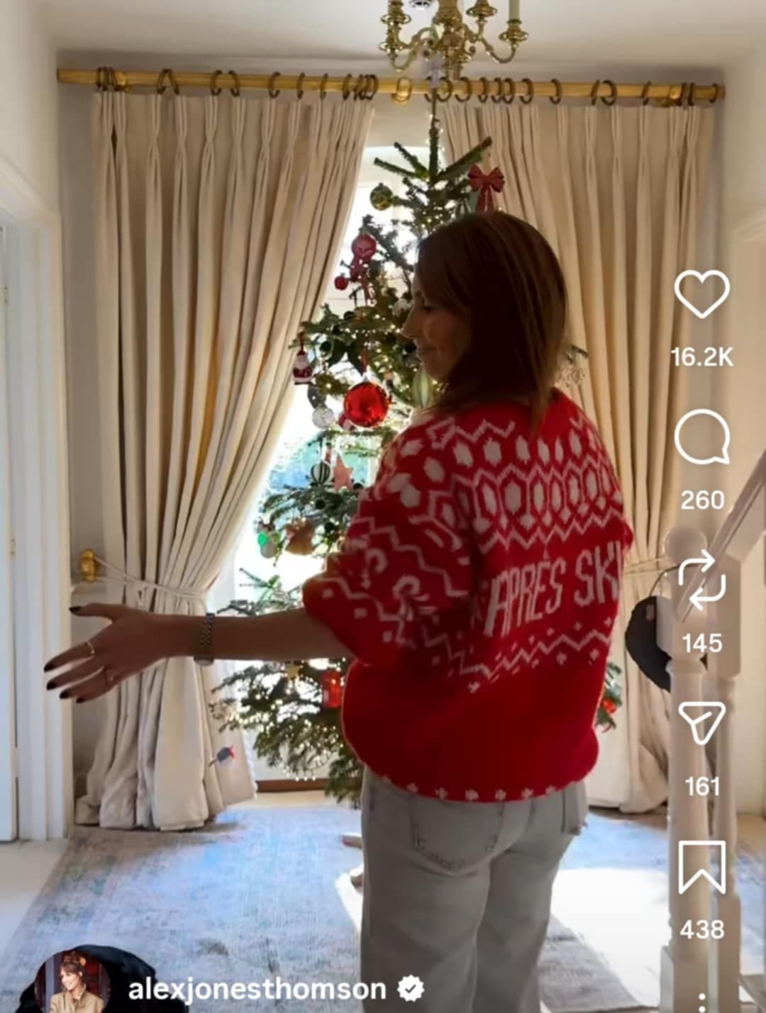 Click to view full size Busty TV presenter Alex Jones. Part 10.