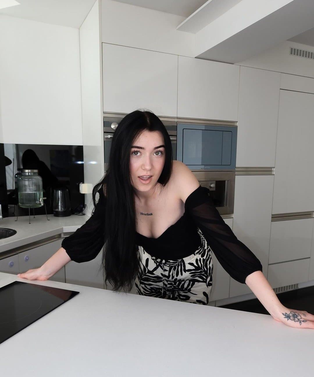 Webslut Johanna the perfect cumdump