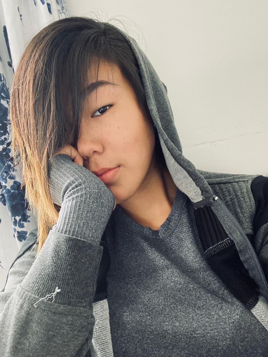 Young Inuit girl (native canadian) having sex for the first time