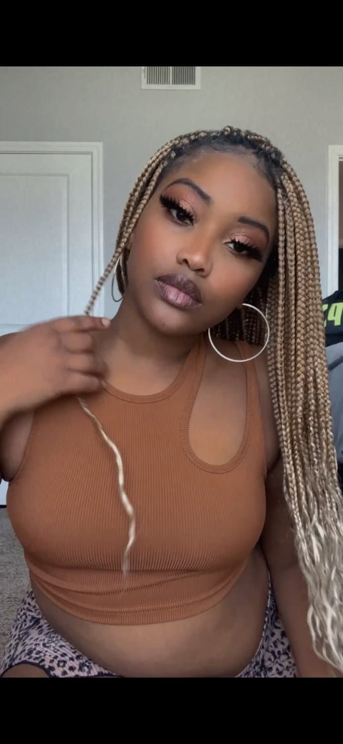 Sarasota Florida bbw slut Leanna slobbing on a dick & gettin fucked Doggystyle leaked