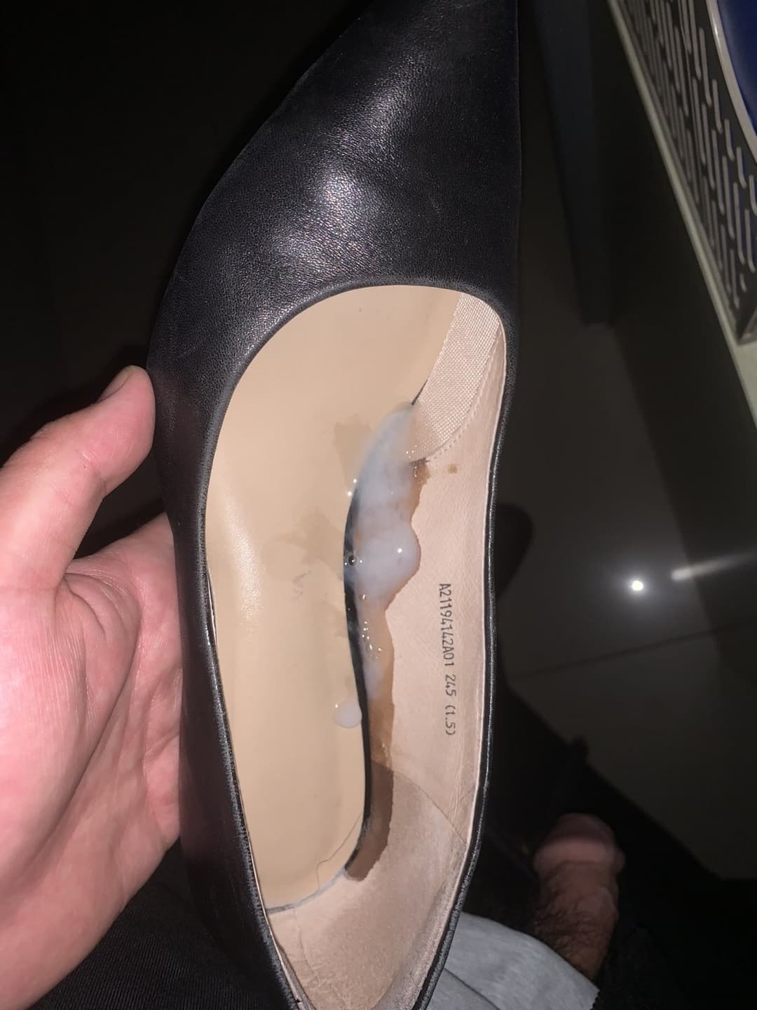 Asian feet / shoes & cum