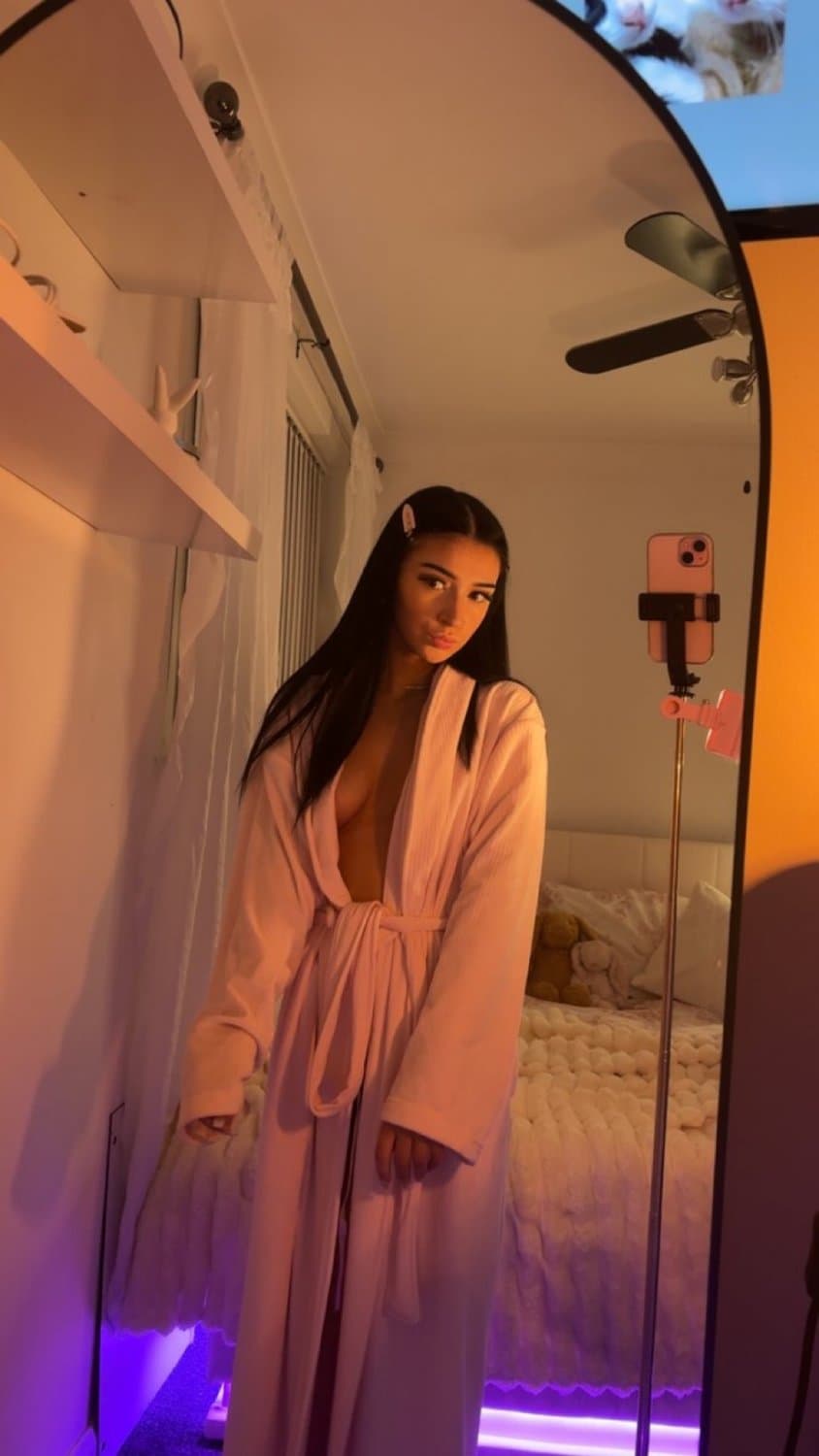 Click to view full size Luxe