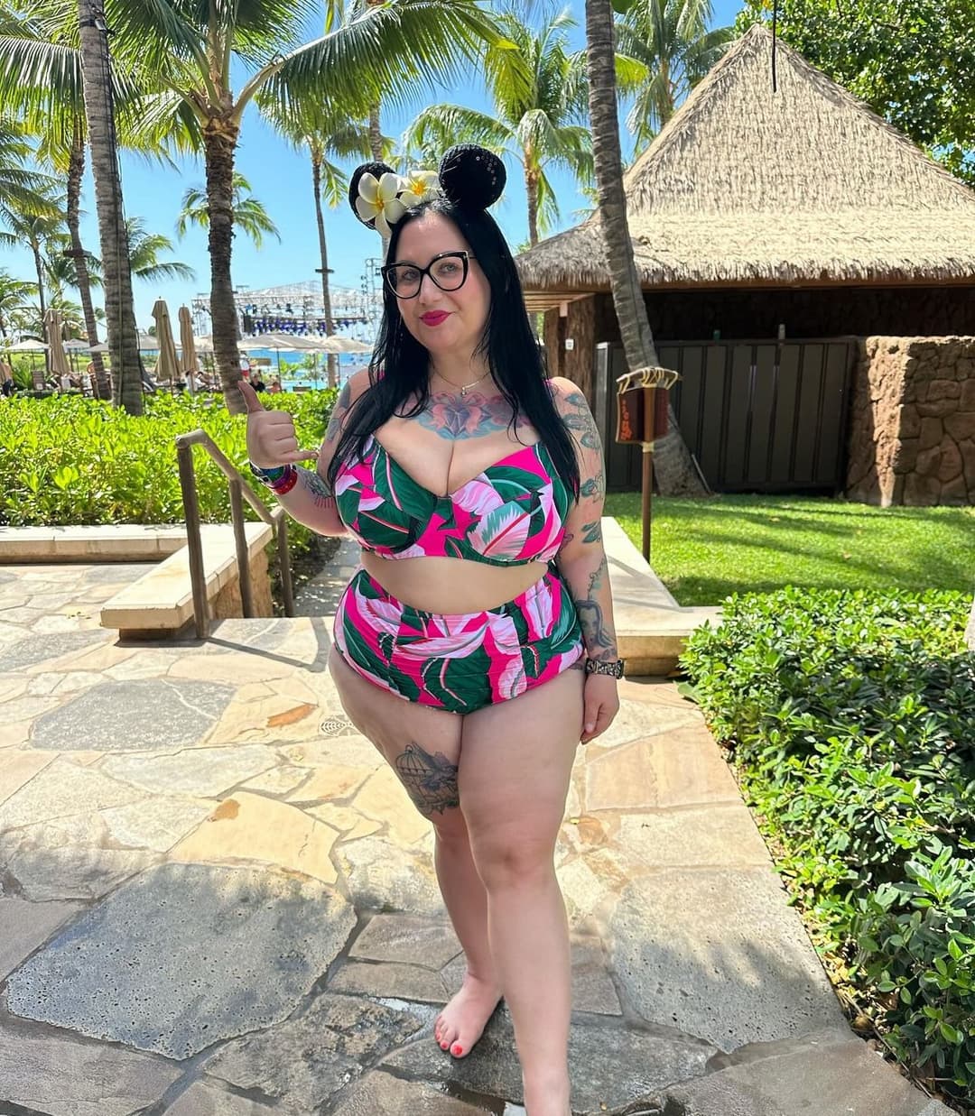 Big tits bbw goth slut Nicole fat chubby cum slut