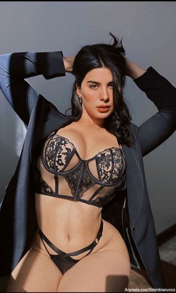 Click to view full size Valentina runco perra culona de grandes tetas