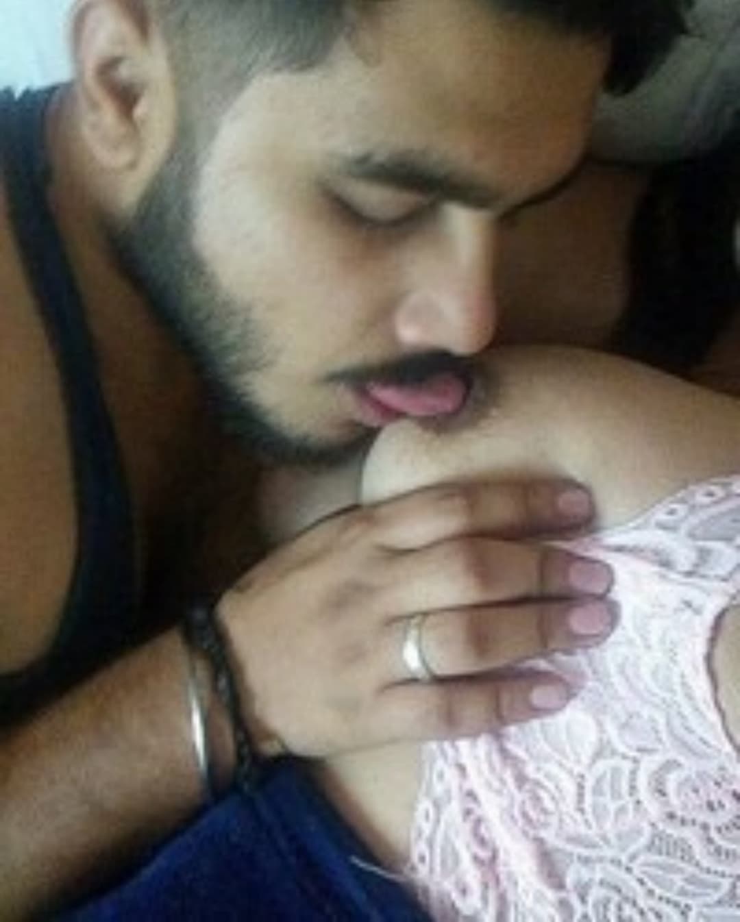 This Punjabi Goddess Have The Best Set of Fluffy Boobs