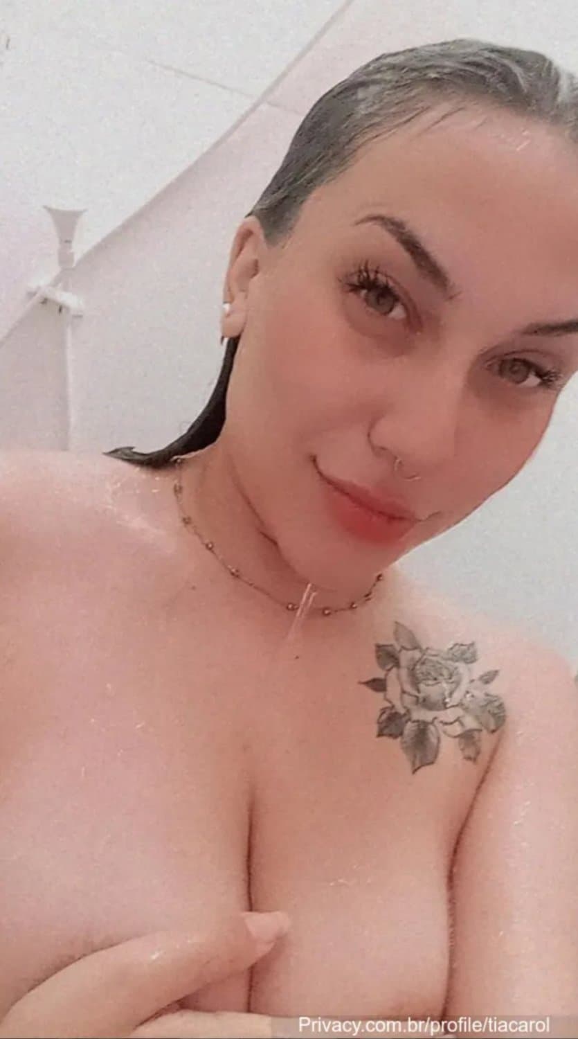 Caroline Miranda | Simpatia Carol | SANTA ISABEL - SP | GOSTOSA, PROFISSIONAL DO SEXO E GATA.