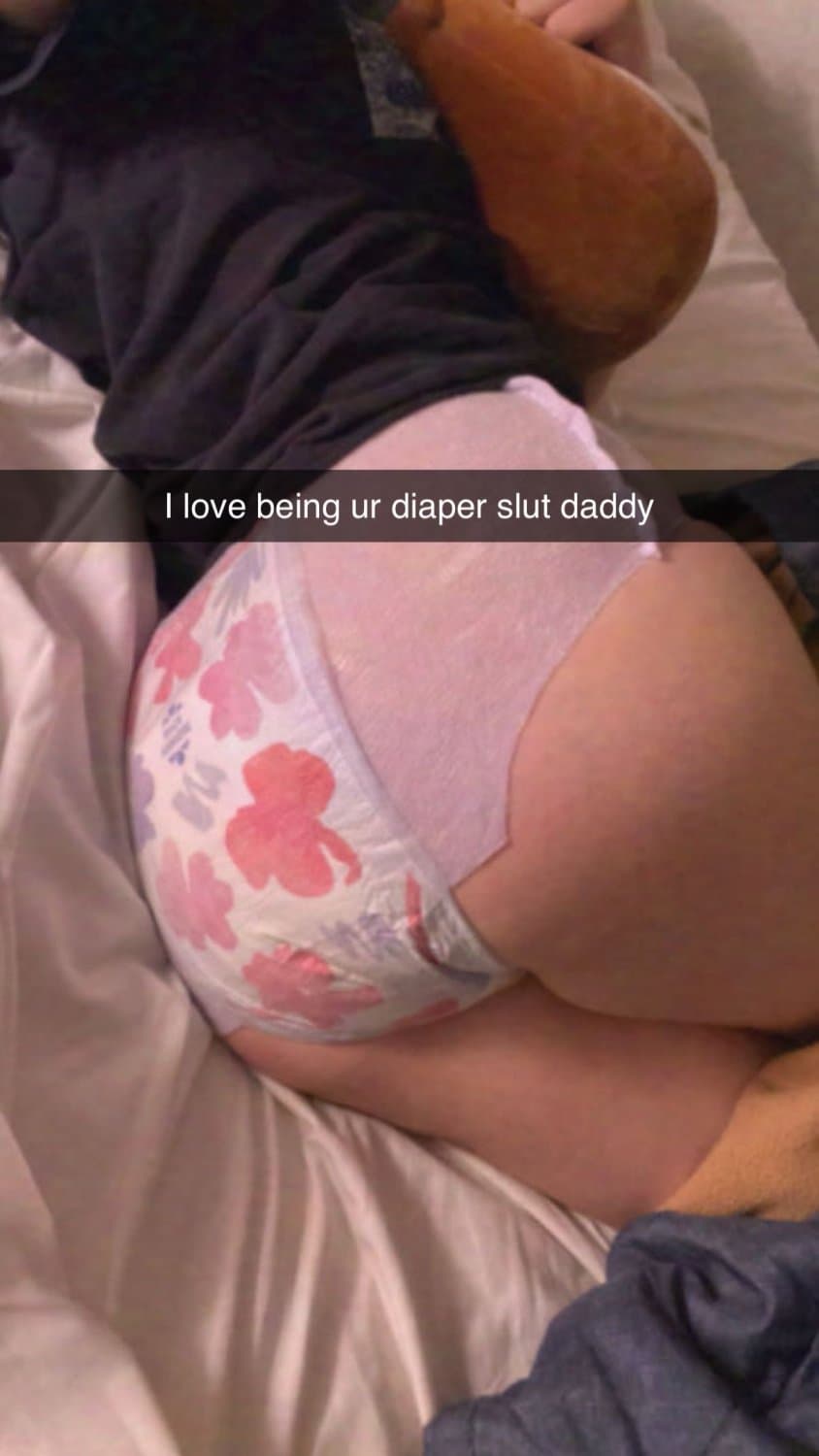 Hot college girl loves showing off her full diapers on snapchat