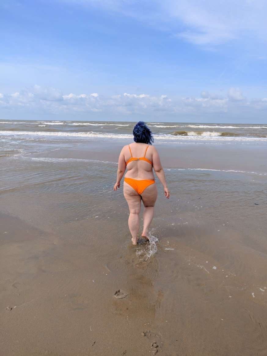 Diane Henrotte *MegaMIX*-#009