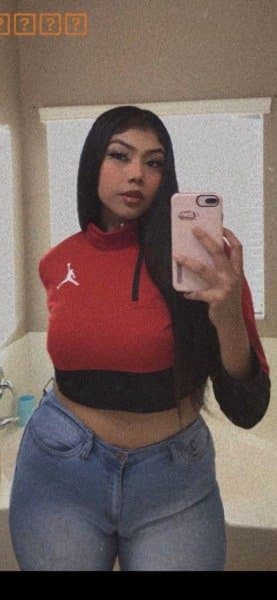 Sexy Apache milf Esperanza Lodoza leak Whiteriver,Az (insta @3xotic.4drii)