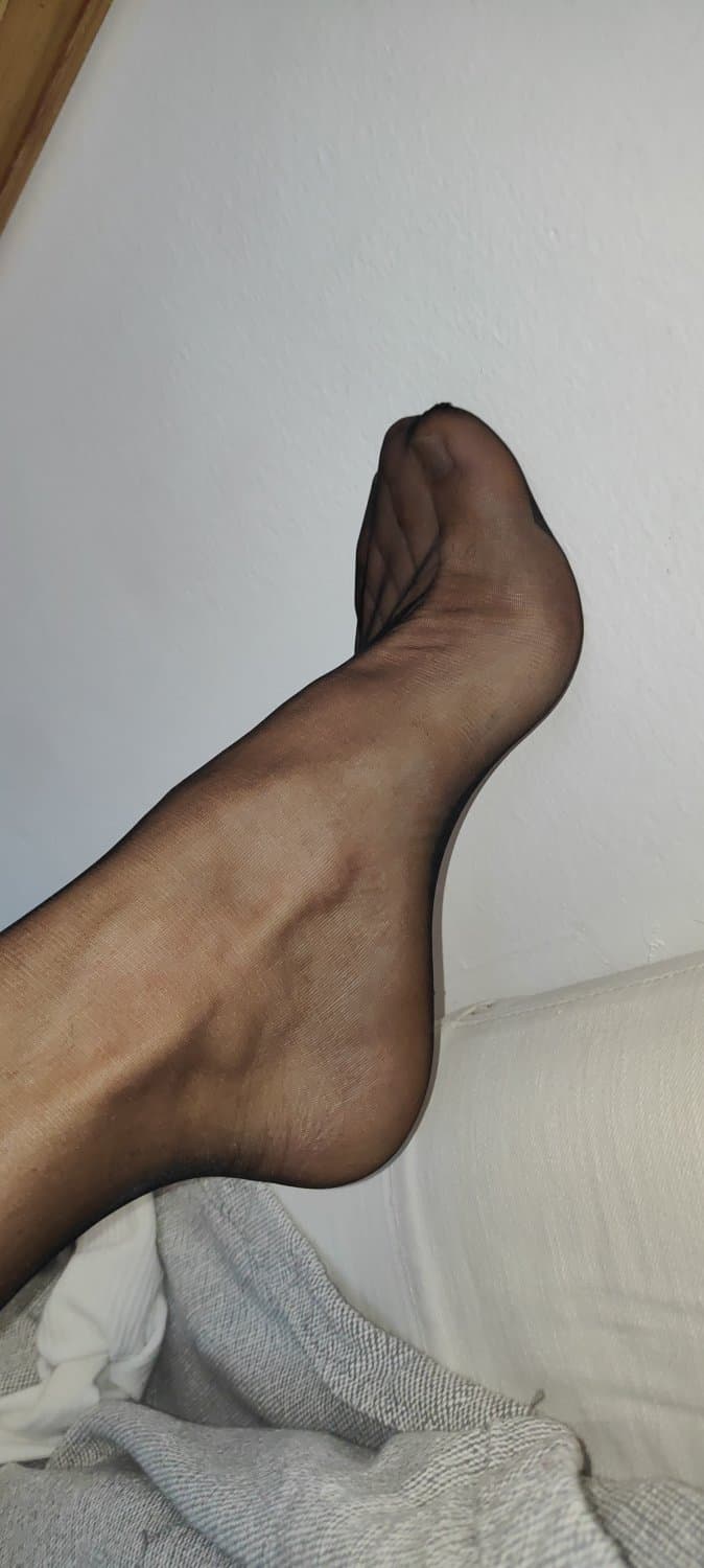 male feet tease