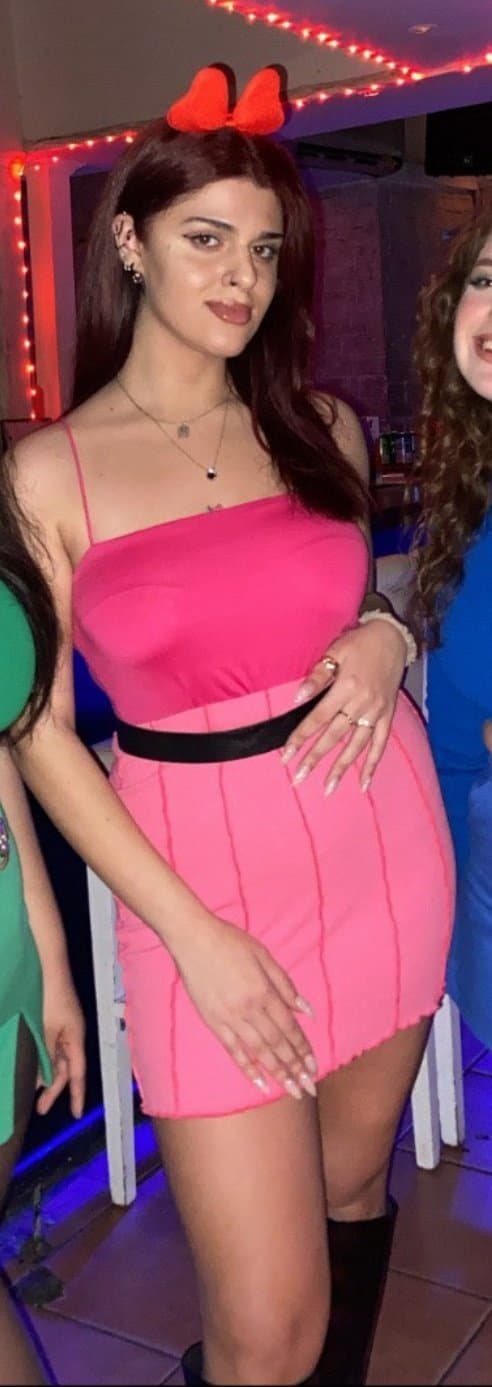 Posting my sister for losing bet my kik _Go__To_Sleep_