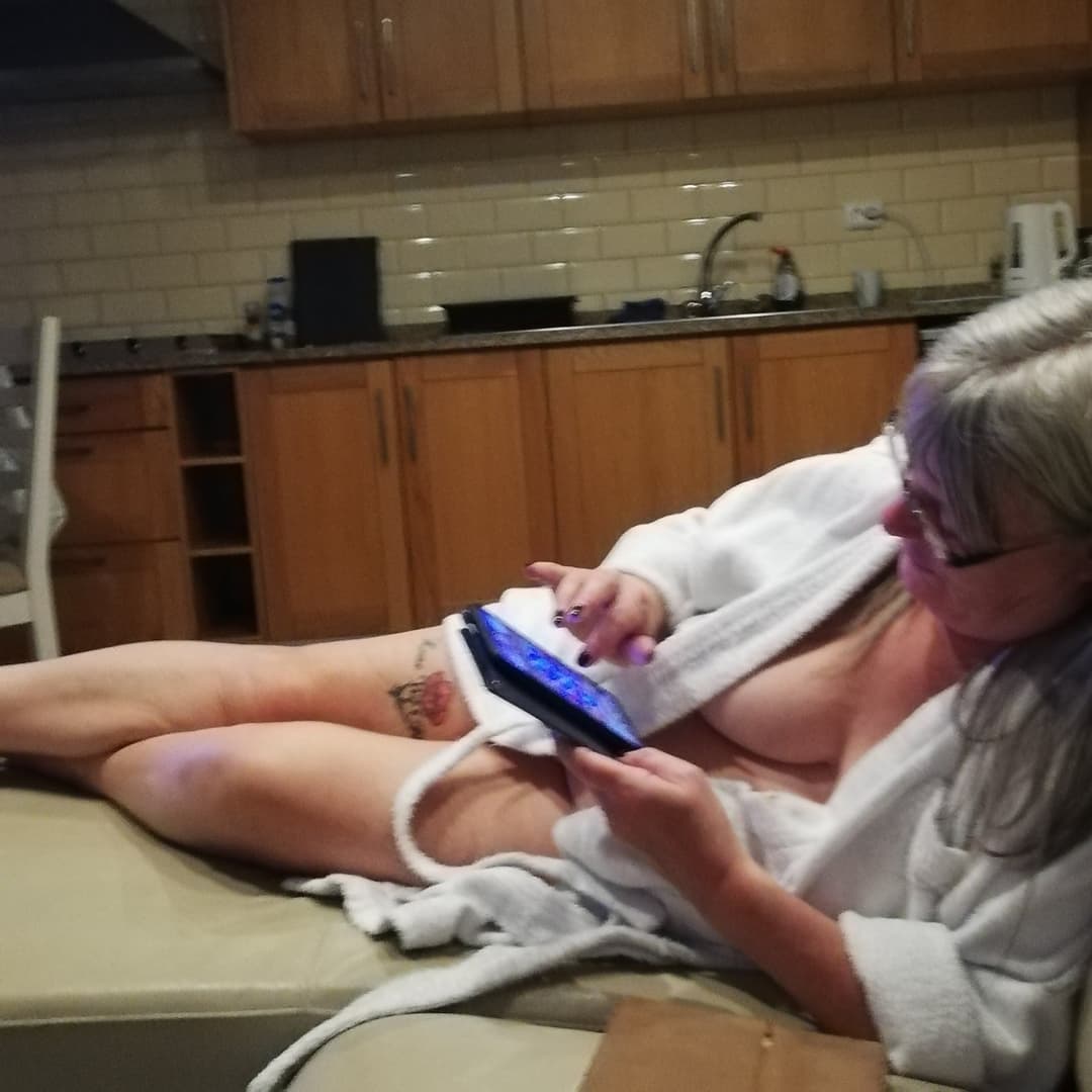 Jeanette 60yo Gilf for a short time