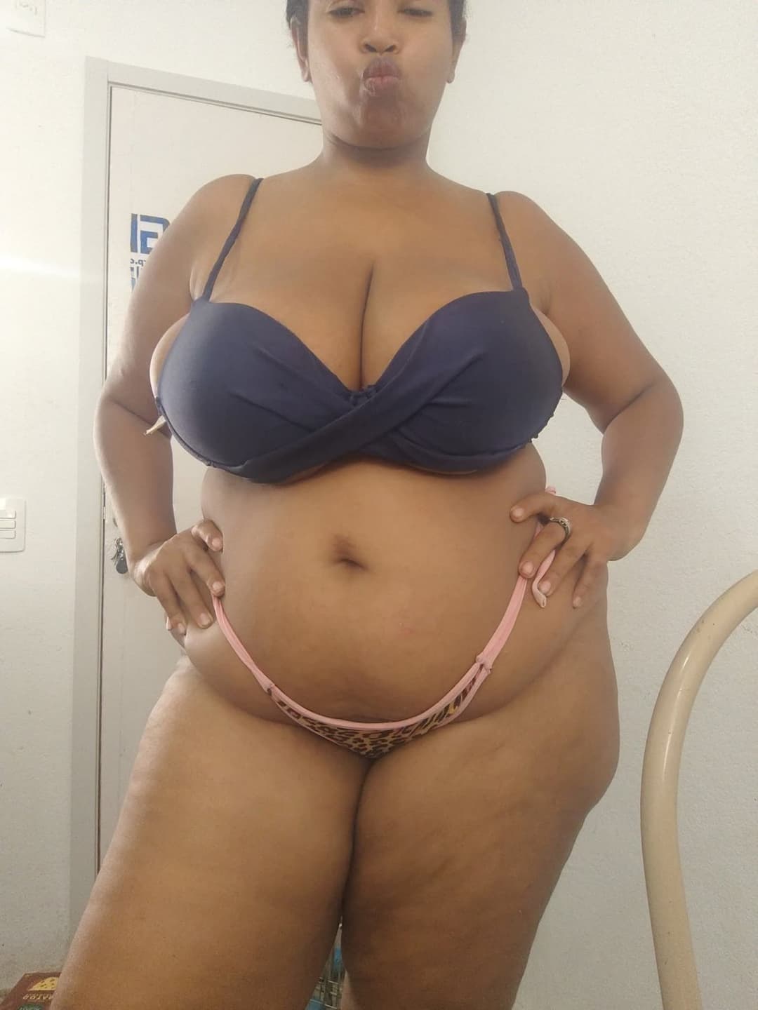 Gislaine gorda rabuda e peituda