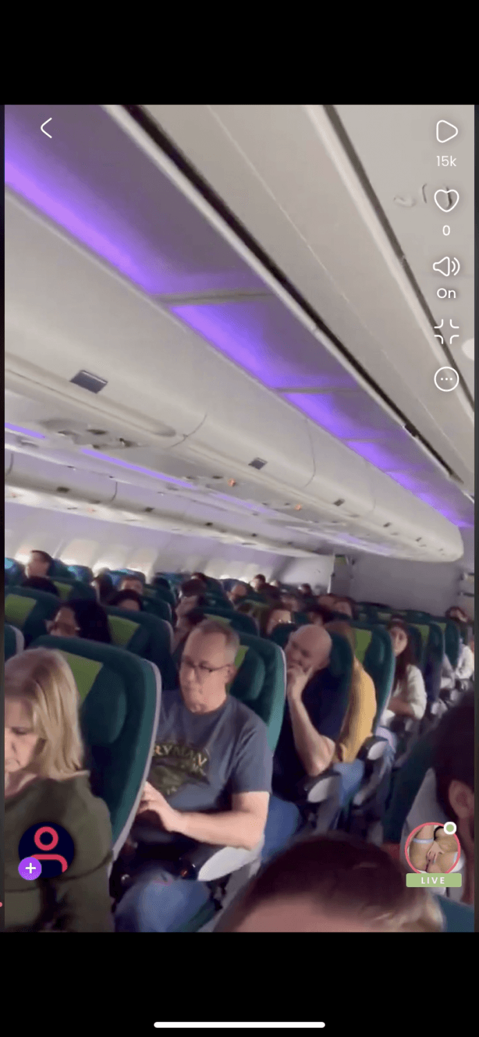 ?Not w all those people there Risking⚠️it ALL on Plane