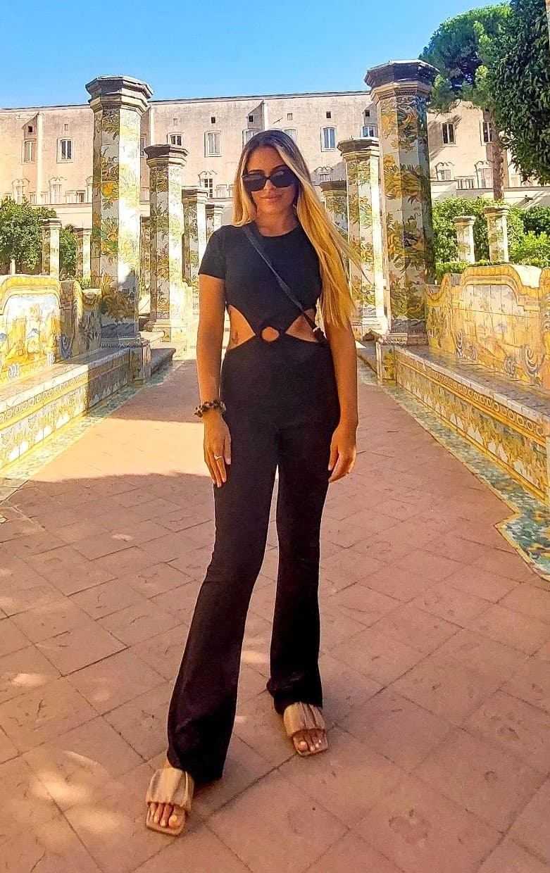 Valentina. Save 4 u & reach 10 repost.