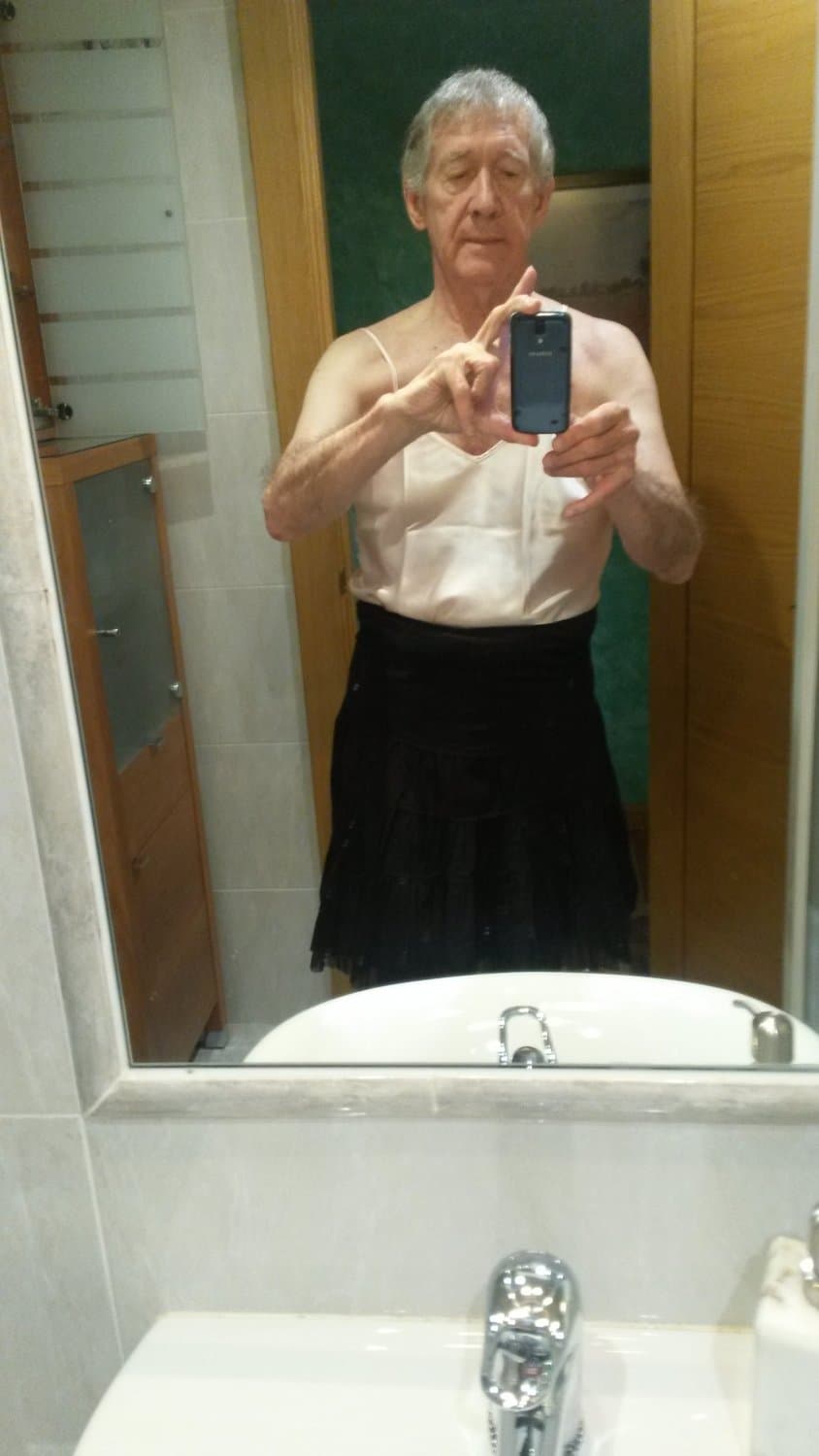 1Fernando Afeminado Lencería Mujer Rosa (2)