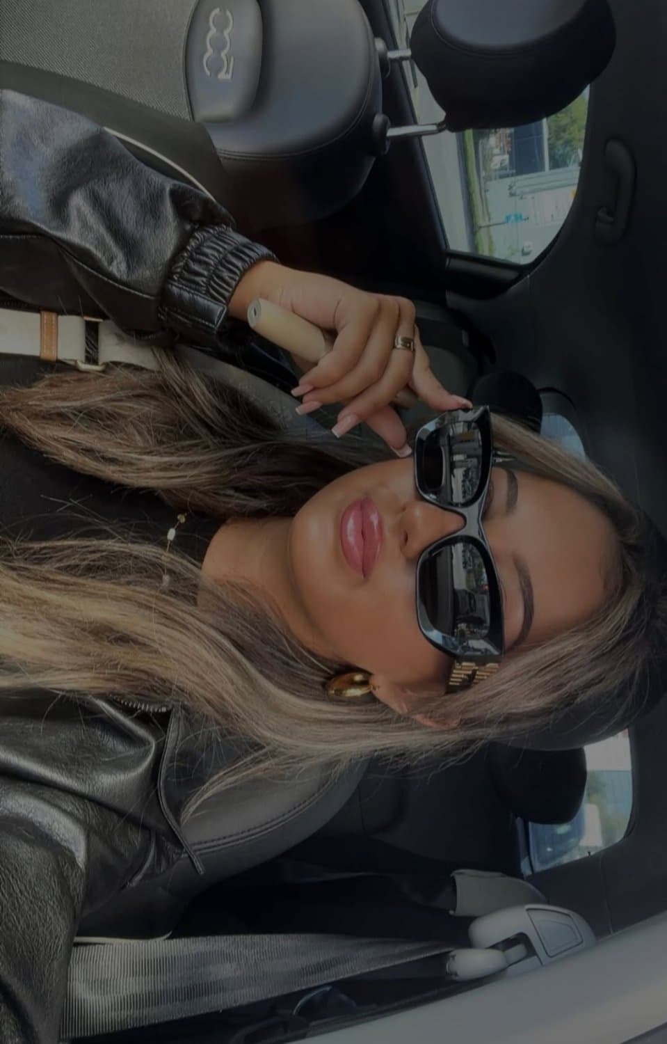 Hottest 18 yo IRL BFFs in town! Which one r u taking?