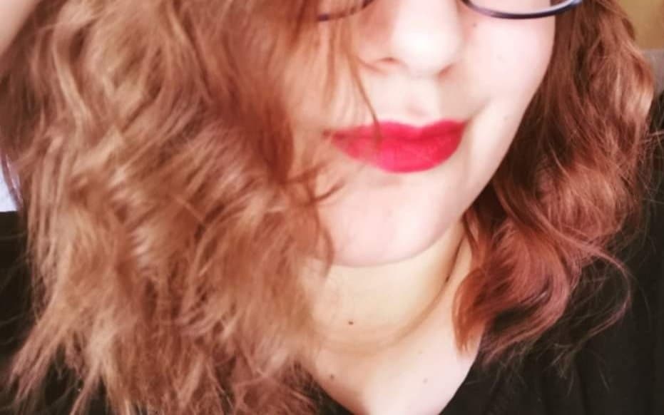 Red head slut mouth be made as cumdump cu cks kik Clumsy345 trib his gf and send him