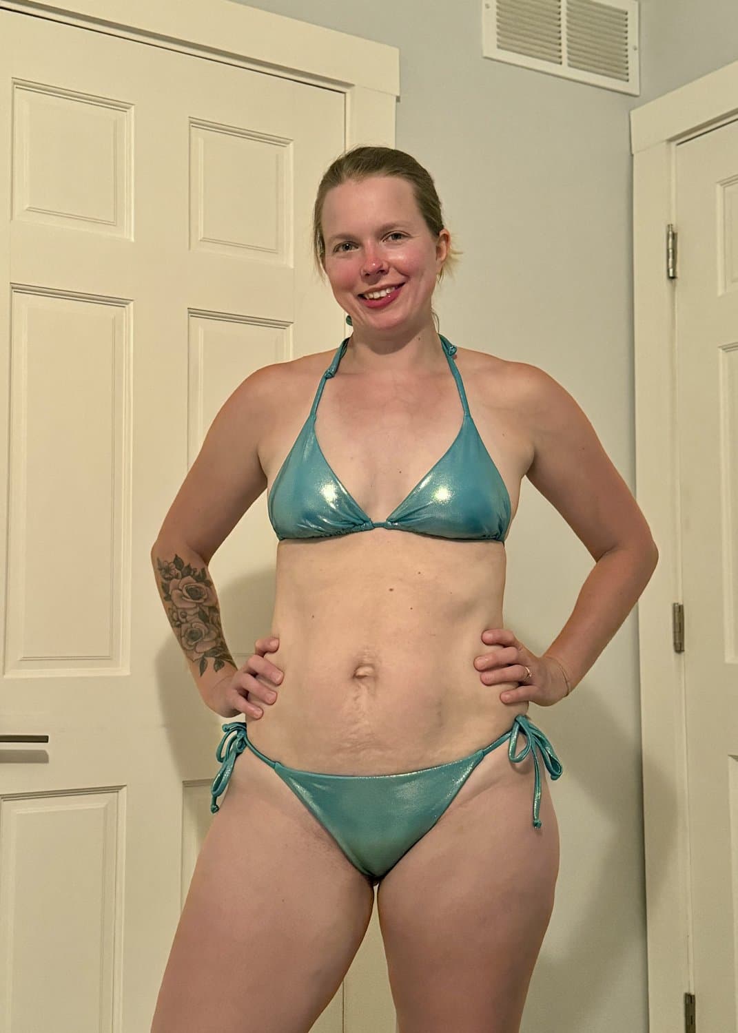 Amateur wife Bikini Strip Selfies