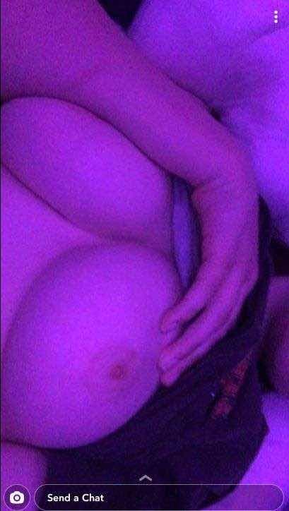 Look at This White Girl Twerk