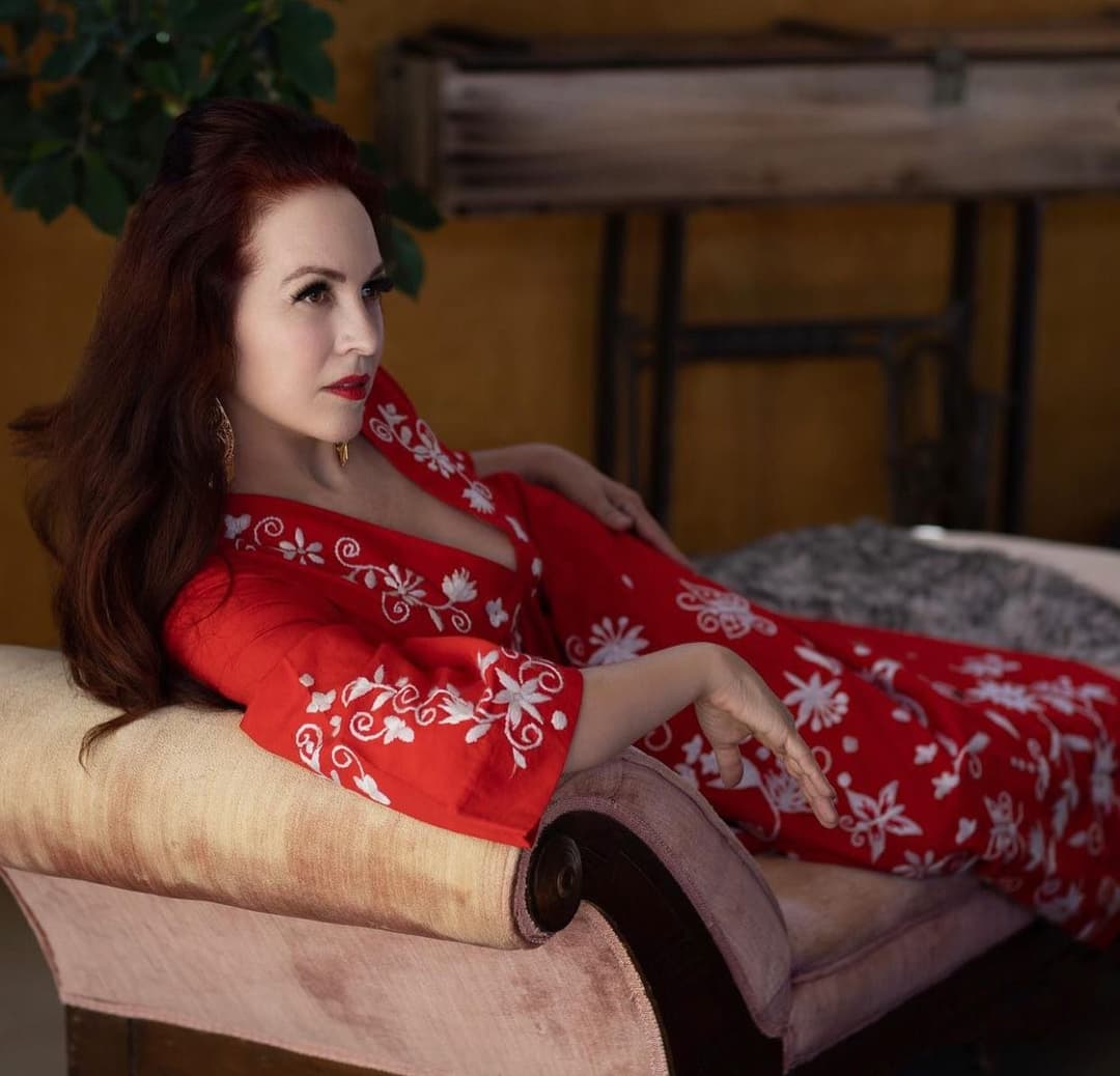 Voice Actress Spank Bank - Grey Delisle Griffin