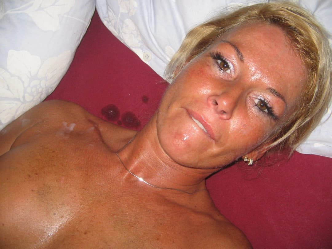 German Naturist Milf - Tanned All Over - Part 2.      (z)