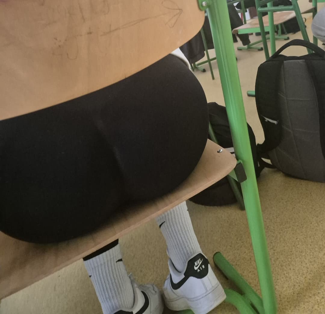 Rate creepy shots of my friend