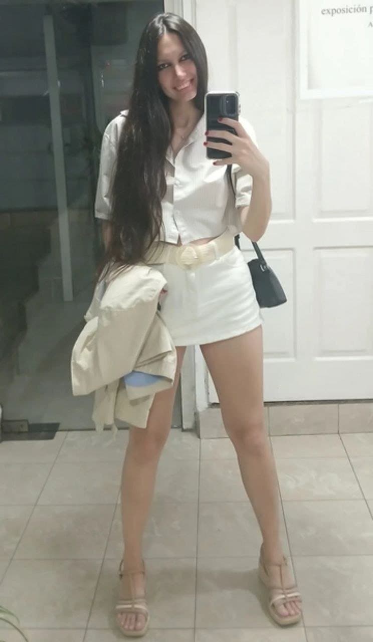 Caty, novia exhibida