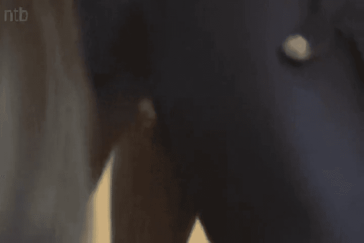 Click to view full size Blonde girl demolished in BBC gangbang