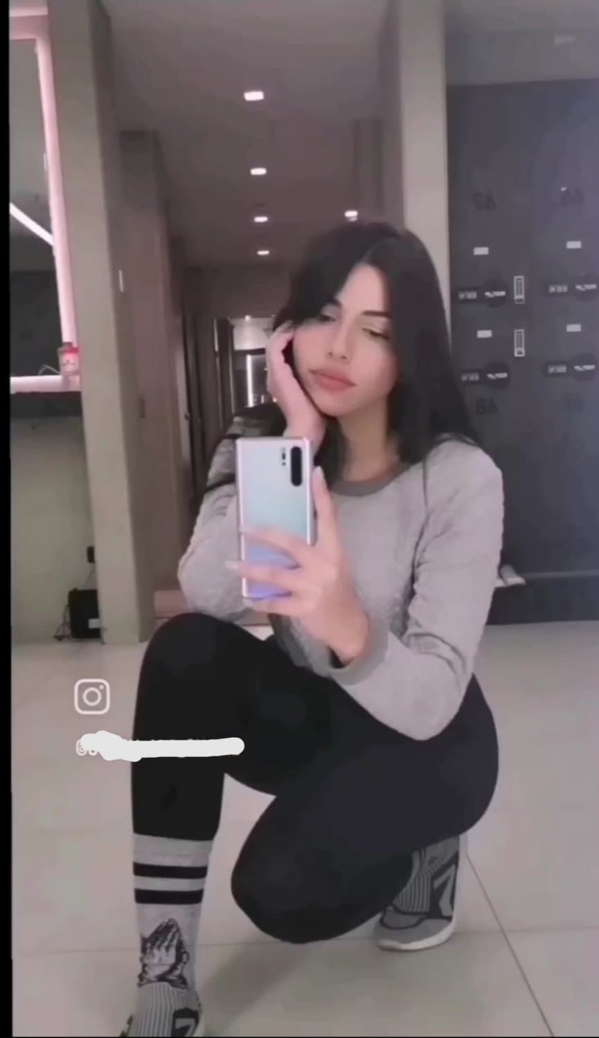 Sexy Arab Muslim slutty coach with a perfectly shaped big ass