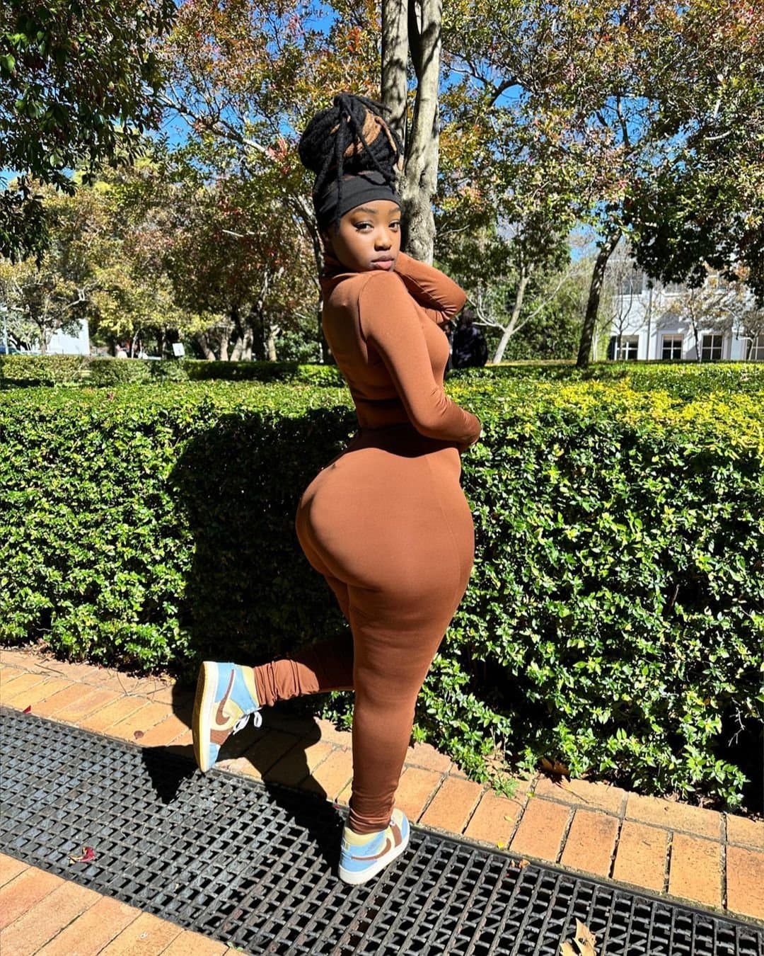 Click to view full size Big Ass South African