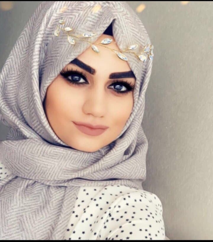 Arab hijab queen ?