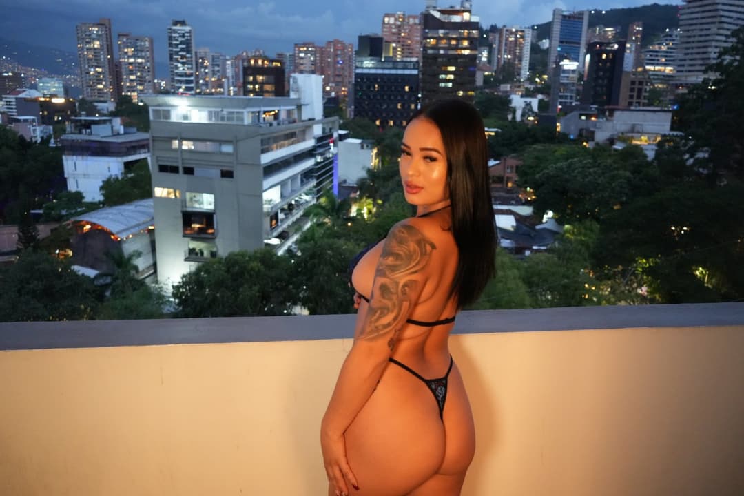 Yennifer Latina Porn Casting Couch