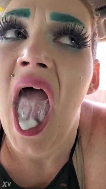 Homeless blowjob swallow cum in car