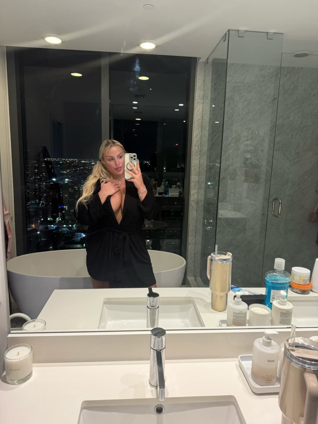 Thick Massive Udder PAWG Milf Weightloss