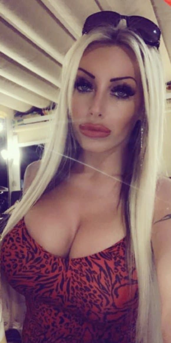 Click to view full size Geordie Chav Milf Slut Big Tits Pawg Goddess UK British Cumslut