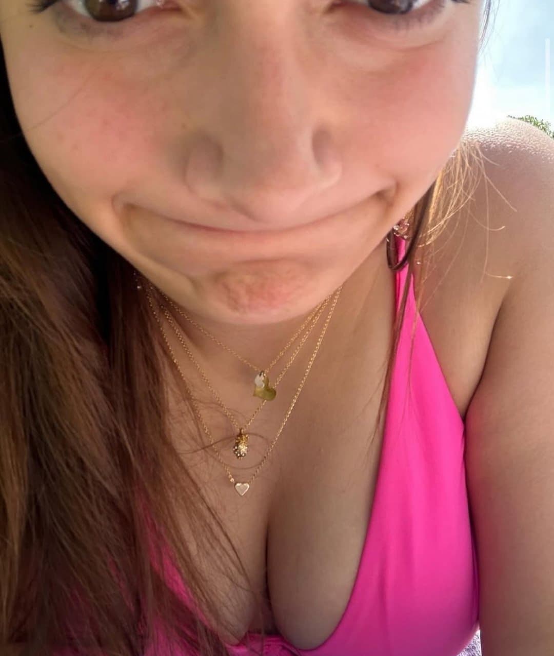 Busty PAWG slut ella from Colby College