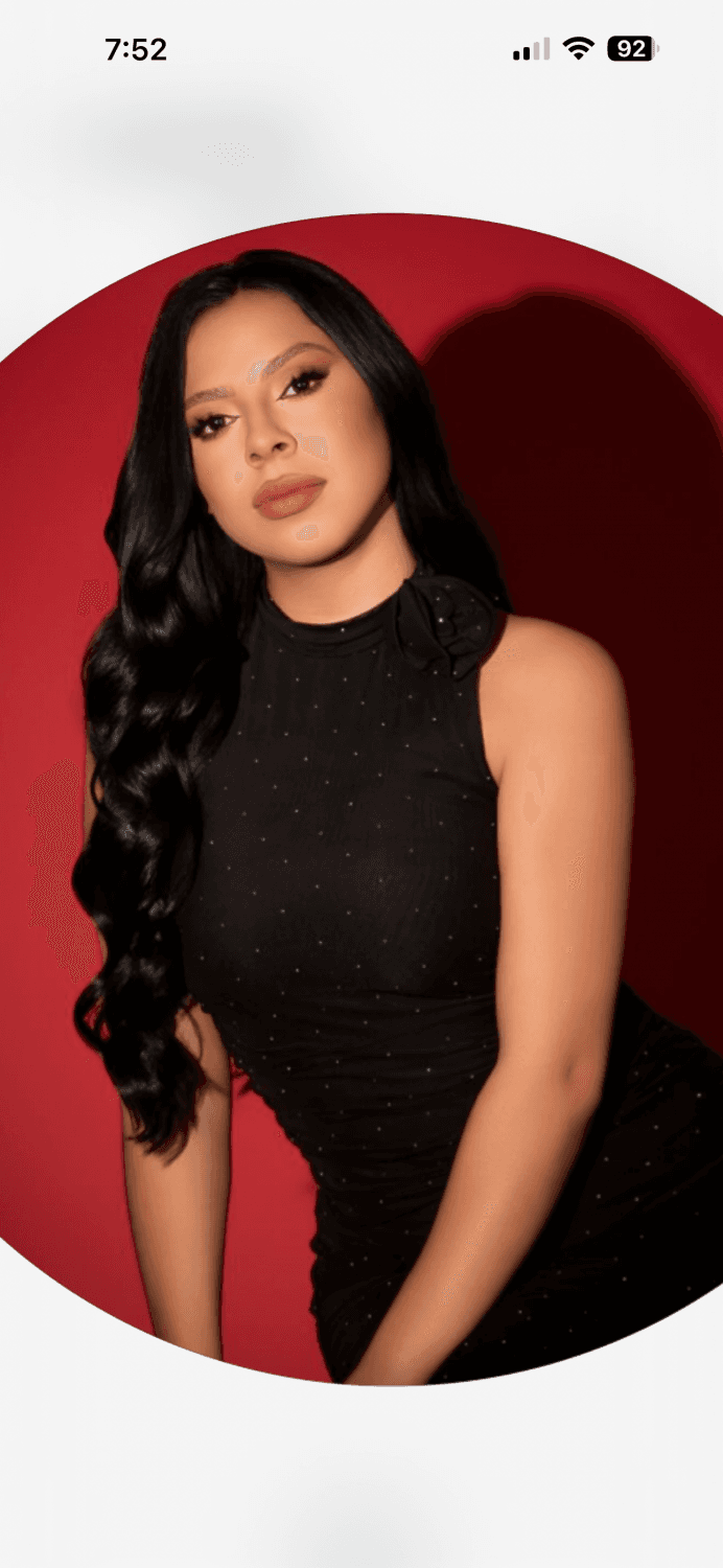 Alguien tiene algo de esta zorra ?? Fernanda rojas Chihuahua