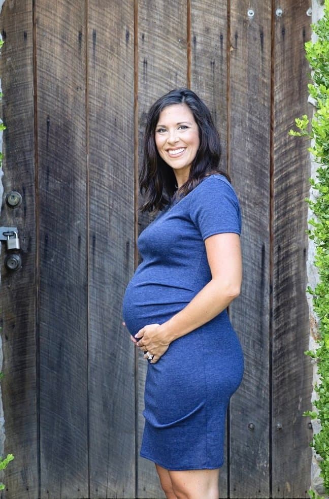 Sexy Taylor looks pretty damn fine nearly two decades later from getting topless for G G W