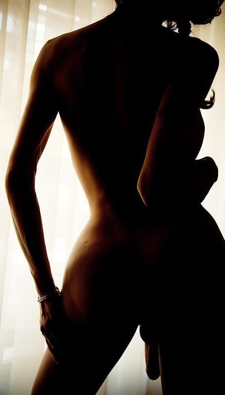 Trans Mommy w/ a Huge Cock! | @Mariana Cordoba