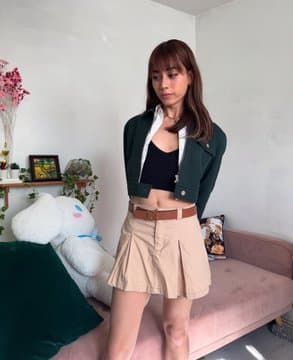 Click to view full size Beautiful young ladyboy