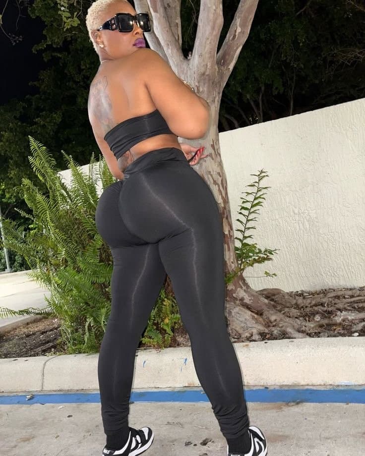 Jamaican 146 - bald head bitch