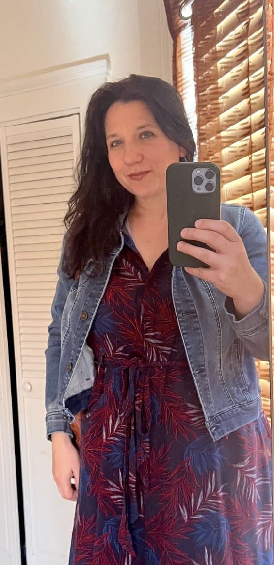 milf wife sexting younger man